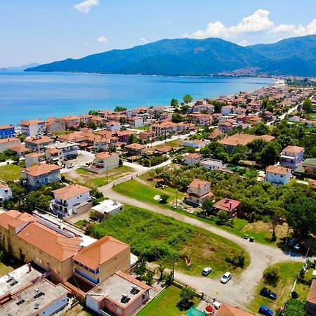 Atlantis Apartments Vrasná Esterno foto