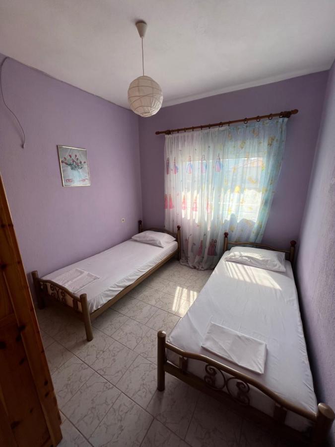 Atlantis Apartments Vrasná Esterno foto